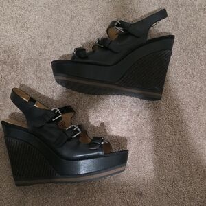 Nine West Black Wedge Sandals with Buckle Straps